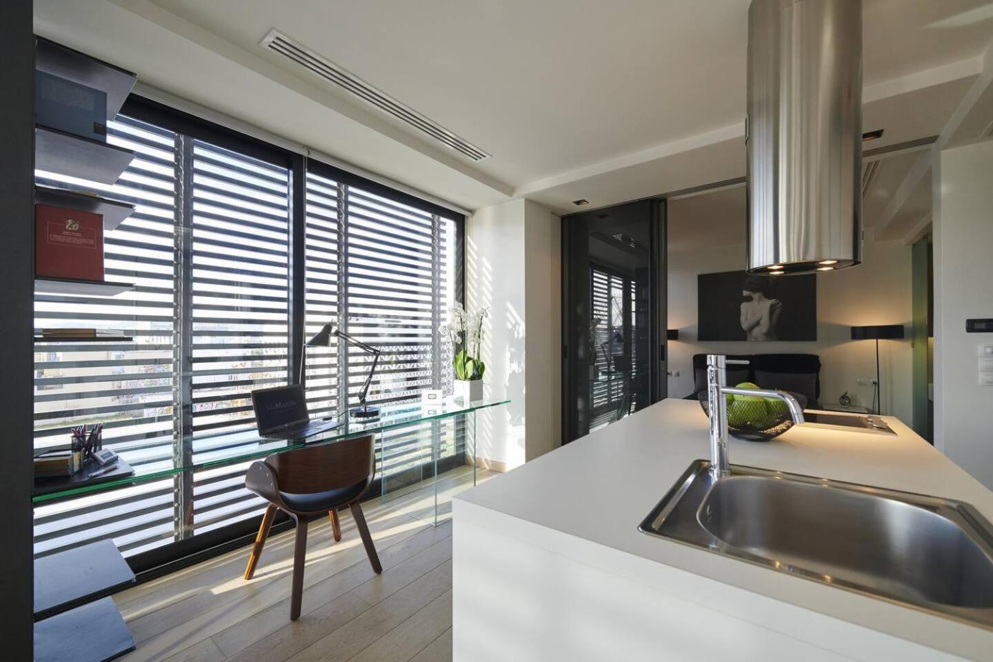 Ma Maison Nο 4, Downtown Loft , Short Walk To Acropolis, Ultra High Speed Internet 500 Mbps, Parking Upon Request, 1' From Metro Station Афіни Екстер'єр фото